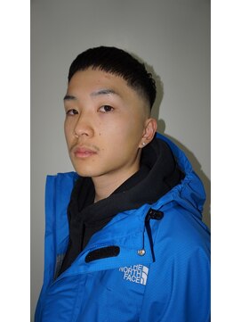 メリケンバーバーショップ トーキョー(MERICAN BARBERSHOP TYO) メンズカットアップバングスパイキーショート（ヌマタユウト）