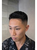 ワンワンオー バーバーショップ コンチネンタル(@110 BARBER SHOP continental)&nbsp;スリックバックフリンジカットミドルフェード