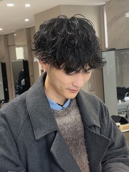 オーク 横浜(OAK)の写真/【デジタルパーマ】コテで巻いたような立体的なウェーブ。ダメージを抑えて柔らかな質感へ