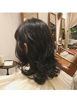 マウロア(MAULOA)&nbsp;“デジタルパーマ ヘルシーレイヤーふんわりカール ”中西英美子