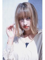 マイティ バイ エイチ(mighty by H)&nbsp;【mighty】ホワイトグレージュ×フレンチボブ