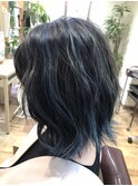 ダークブルー