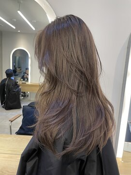 ジーナ 渋谷神南(Zina) 【Kaede】トレンドレイヤーカット/透明感アッシュブラウン