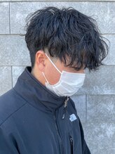 《*髪質に合わせた薬剤でダメージレスに*》クリームパーマを使用し、頭皮ダメージも軽減＊[メンズカット]