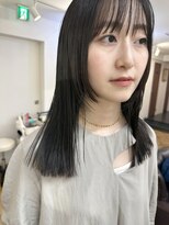 インビテーション(invitation) 顔まわりレイヤー・姫カット・姫ライン・黒髪