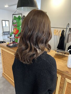 ナンバー(number+) 20代30代40代大人可愛いナチュラルグレージュ