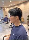 フェザーショート　センターパート　シャドウパーマ