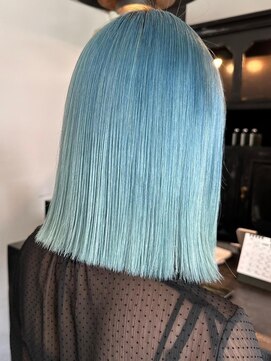 カムジーヘッド(COMEGHEAD) ブリーチダブルカラーハイトーンカラーイルミナカラーミディアム