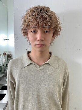 レコ 渋谷(LECO) ブリーチパーマメンズショートウルフ