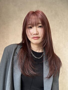 ミューバイケンジ(miu by KENJE) miu&橋本愛海　顔まわりレイヤーとトレンドレッドカラー