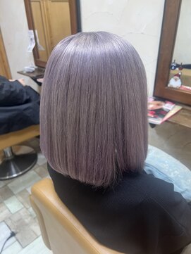 モアムー(Moremuu) ホワイトシルバー