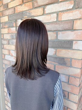 リエート(Lieto) ツヤ髪 大人ミディ