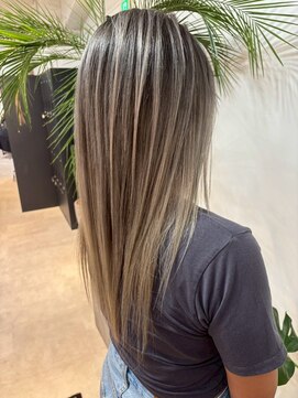 メリー オオサカ(Merly Osaka) 海外balayage