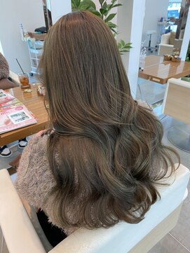 カッツ 駅家店(CUT S) オリーブベージュ