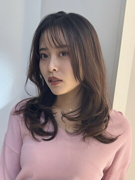 ロック(rock) レイヤー/レイヤーカット/顔まわり/顔周りカット/透明感カラー