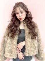 フウ(fuh) ヘーゼルベージュ/ベージュカラー/韓国ヘア/巻き髪/ハイトーン