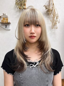 リングバイモアムー(Ring by Moremuu) ホワイトベージュ　デザイン　レイヤー