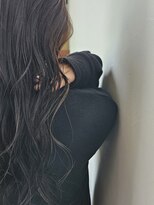 サーティーン(THIRTEEN)&nbsp;さりげないオシャレを楽しめる♪イヤリングカラー《30代》