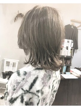 ヘアーアンドアトリエ マール(Hair&Atelier Marl) 【Marl】グレーベージュの無造作セミディ♪