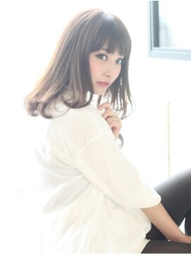 ビューイースト 亀戸 錦糸町(VIEW EAST) 振り向き美人はミディアムヘアがオススメ☆