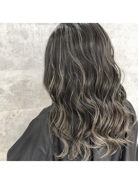 オリ(‘Oli) コントラスト_ハイライト