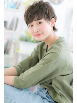 ミック ヘアアンドメイク アップ 駒込店(miq Hair&Make up) ナチュラルモードグレイアッシュスパイキ―ショートb1