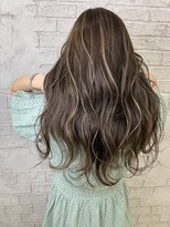 ベイショア(Bay Shore NY)&nbsp;ハイライトカラーシルキーベージュミルクティーヴェールカラー