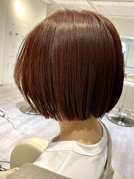 ボネッカ 鶴見(BONECCA) 【上岡茉央】ミニボブ×オレンジヘア