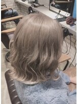 エイトセカンド 新宿三丁目店(EIGHT second)&nbsp;ホワイトグレージュ