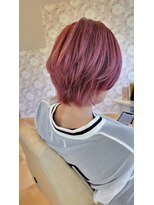 キティ(KITTY)&nbsp;ショート/ウルフカット/ブリーチ