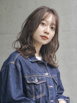 アーレント(AREND) レイヤー/透明感カラー/ウェーブミディアム/似合わせカット