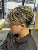 ルアン 大分駅店(ruen)&nbsp;大分メンズセンターパートフェザーパーマフェザーショート