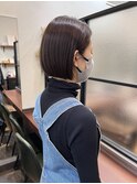 前下がりボブ_耳かけショート