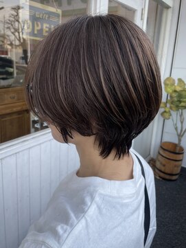 クオリア(Quaria) ショートボブ大人ショートハンサムショート