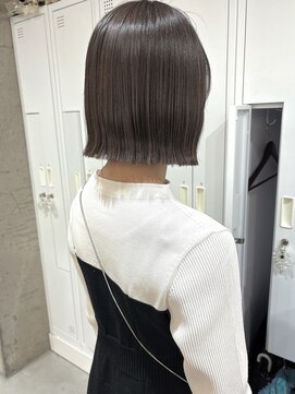 リリアン(ReLien) 外はねボブ