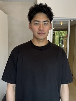 アンフェインド02(UNFEIGNED 02)の写真/≪伏見、丸の内駅≫やりすぎない、狙いすぎない。さりげないシブめのスタイルが大人気。