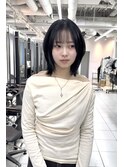 ウルフカット　ミディアムレイヤー　フェイスレイヤー　ウルフ