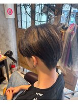 イコール バイ プロデュース 町田駅前店(equal by Produce)&nbsp;毛流れセンターパート