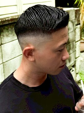 プロショップウェーブ セカンド(PRO SHOP WAVE II) スペインカール/フェザーパーマ/メンズパーマ/テーパーフェード