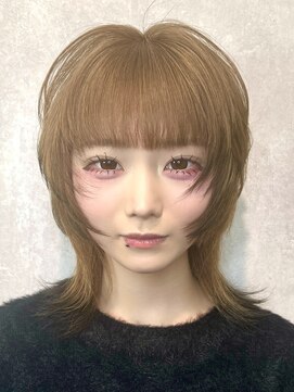 ルネラトーキョー(RUNERA TOKYO) ミルクティーベージュ顔まわりレイヤーカットダブルカラー渋谷