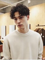 リアンメンズ 青山 表参道(Liun men's)&nbsp;メンズショート　ショートセンターパート　サーフカールパーマ