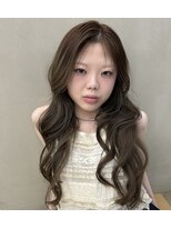 ハロ(HALO) ブリーチカラーグレージュロング