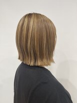 モアヘアー(MORE-HAIR)&nbsp;明るめハイライトカラー