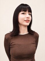 ホトリ (hotori.)&nbsp;大人ミディアム×艶ダークブラウン