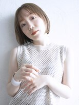 ストレートボブ_クールショートピンクベージュボブルフ_37729