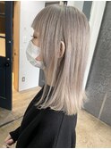 ホワイト/ベージュカラー