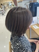 サローネ サンク(SALONE CINQ) 透明感カラー