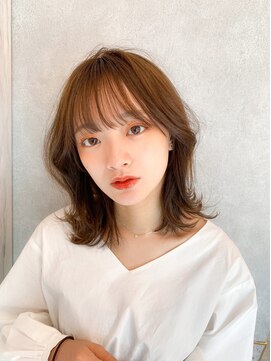 ルームバイシー 新宿(Loom. by Sea) 透明感カラー/ツヤ感カラー/くびれヘア/ミディアムカラー