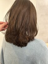 インビテーション(invitation) アッシュベージュ