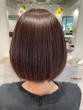 ヴォロ 佐賀(VoLo) 切りっぱなしボブ/美髪/ピンクブラウン[佐賀駅]